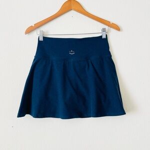 Beyond Yoga SMALL Hot Shot Spacedye Circle Tennis Skirt in Navy